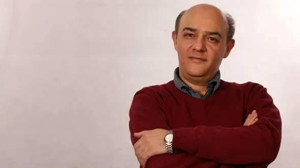 اخراج از دانشگاه به دلیل فحش دادن به مخملباف 