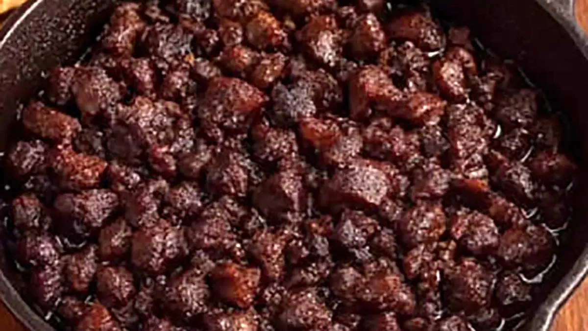 طرز تهیه غذای لری به اسم قاورمه