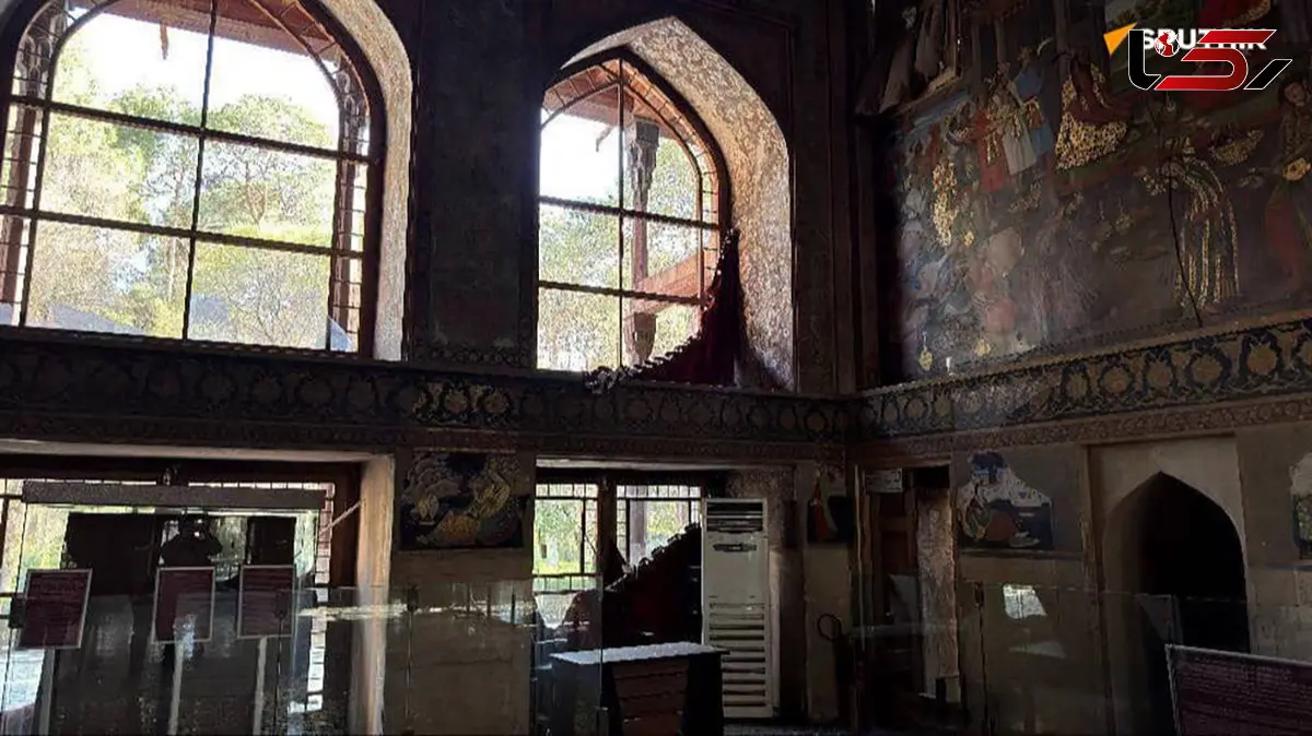 4 عکس تاثربرانگیز از آسیب حملات به کاخ موزه چهل ستون، عمارت رکیب خانه و تالار اشرف در اصفهان