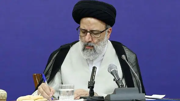 پیام‌ تسلیت رئیس قوه قضاییه‌ برای درگذشت والده‌ وحید دستجردی