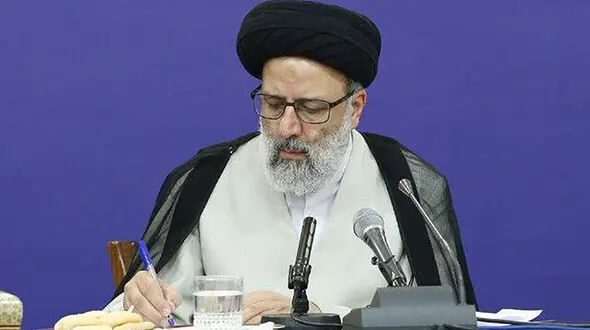 پیام‌ تسلیت رئیس قوه قضاییه‌ برای درگذشت والده‌ وحید دستجردی
