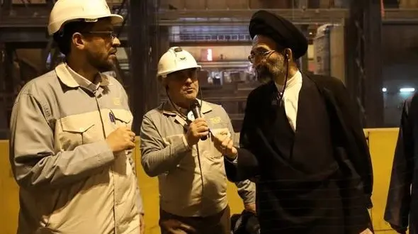 فولاد مبارکه نقش به‌سزایی در اقتصاد کشور دارد