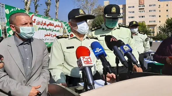 سردار رحیمی پاسخ انتقادها را داد / گرداندن اوباش در خیابان ها ادامه دارد