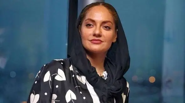 عکسی که دختر مهناز افشار از او گرفت