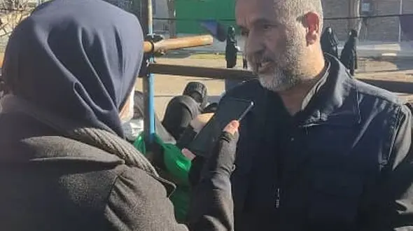 با گذشت 3 سال سالن ورزشی روستای ولی آباد بویین زهرا نیمه کاره رها شده است 