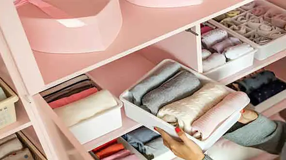 7 روش کاربردی برای چیدمان کمد دیواری / عکس