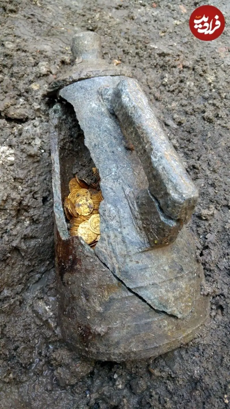 Coins-in-jug