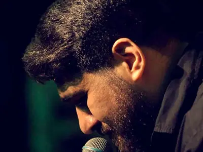 «زنده بمونم شب عاشورا یعنی چی»؛ مناجاتی سوزناک در رثای امام حسین (ع)