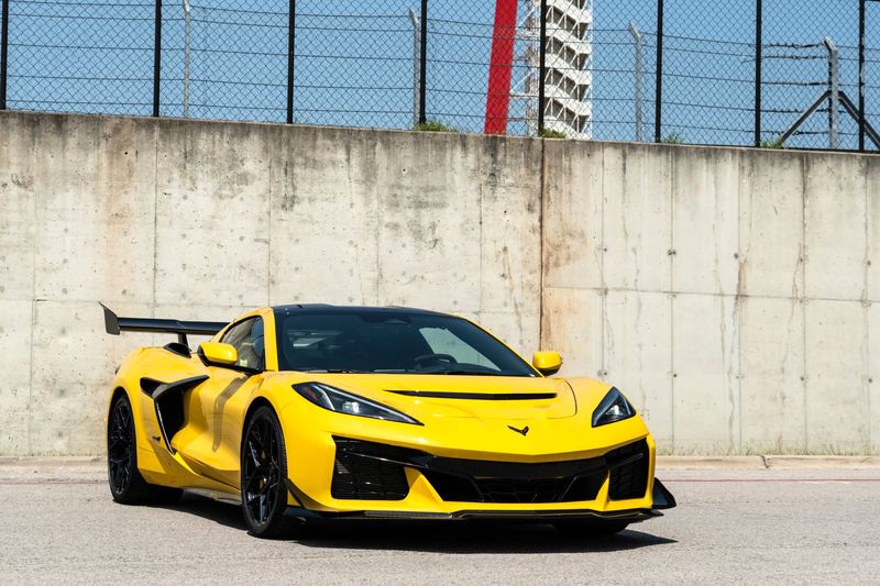 کوروت Zr1