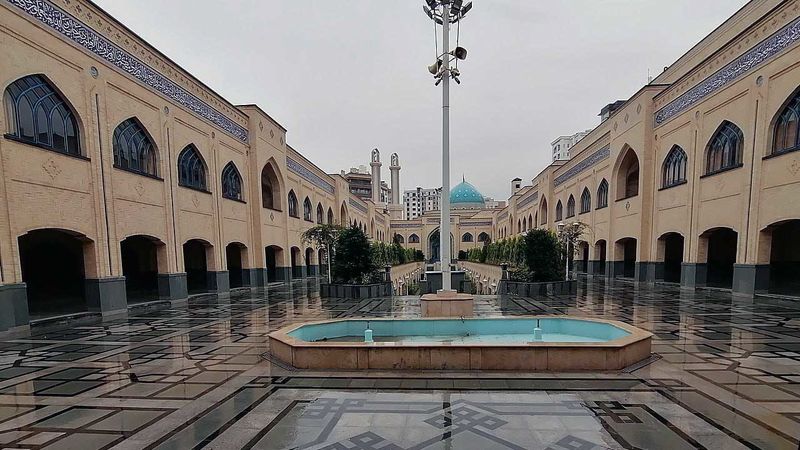 نمایی از حوزه علمیه امام خمینی ( ره ) در ازگل تهران