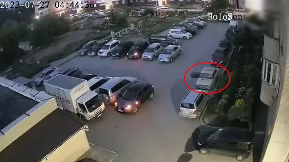 روشن شدن موتور ماشین قدیمی با صدای بلند / موتور ماشین منفجر شد + فیلم 