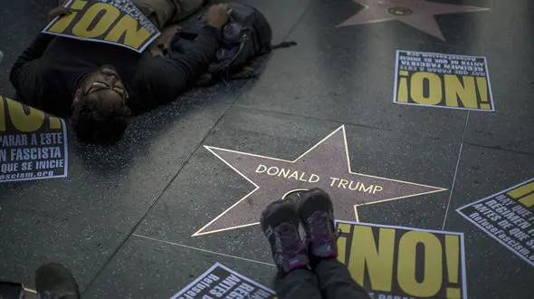 حذف ستاره جنجالی ترامپ در خیابان مشاهیر هالیوود 