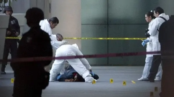 به گلوله بستن 2 صهیونیست توسط این زن