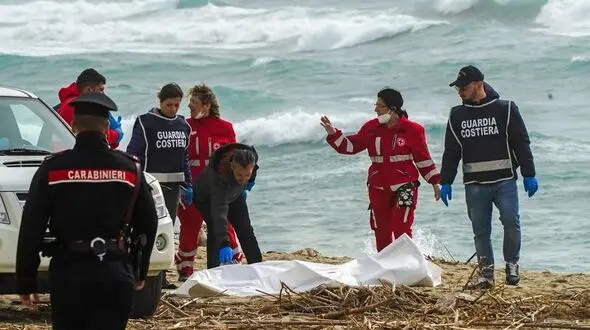 3 کشته در غرق شدن کشتی صید ترال
