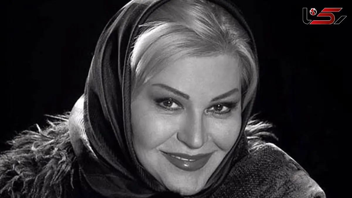 استایل خاص و متفاوت اکرم محمدی و دخترش / ماشالا انگار دختر 20 ساله است