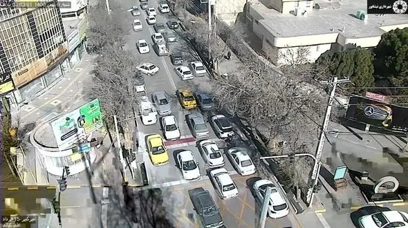 افزایش ۵۳درصدی برخورد با تخلفات رانندگی در نیشابور/خیابان های شهر گنجایش این ترافیک را ندارد