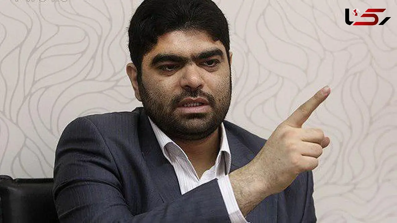 
توبیخ و برکناری مجری برنامه «پیک بامدادی» پس از ۱۰ سال اجرا
