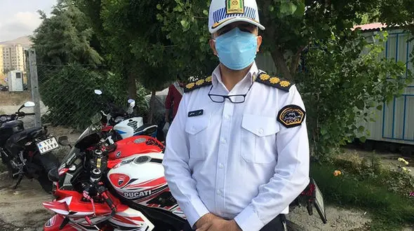  توقیف 3 موتورسنگین در بزرگراه شهید همت + تصاویر 