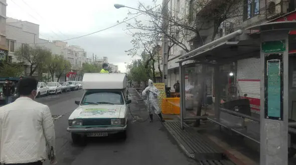 مبارزه با کرونا در  معابر پرتردد منطقه 19+ عکس