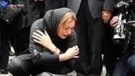 عکس ها / نگاهی به مراسم عزای جگرسوز شوهر جوان فریبا نادری  و ضجه های خانم بازیگر/ روحش شاد