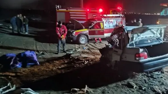 تلفات سنگین در تصادف دو خودرو: ۵ نفر جان باختند