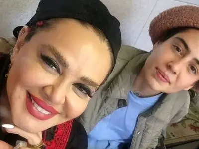 دختر بهاره رهنما خواننده شد! + عکس آلبوم آهنگ ها با تیپ و استایل پسرانه اش