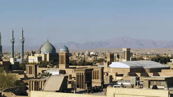 پیش بینی افزایش 15 درصدی سفر مسافران به استان یزد+عکس