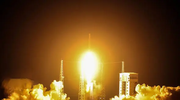 وحشت از صدای مهیب در آسمان زاهدان / شامگاه یکشنبه رخ داد 