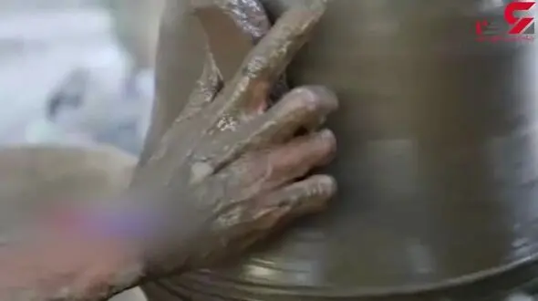 سه برادر نابینا از راه سفالگری امرار معاش می کنند+ فیلم
