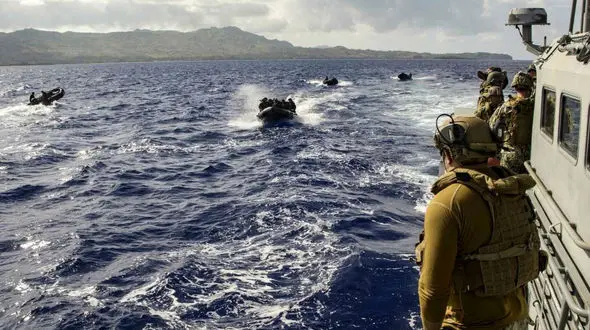  قیمت نفت در مسیر افزایش / آمریکا به ایران حمله مستقیم می‌کند؟