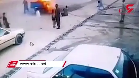 فیلم لحظه ورود نیسان آتش گرفته به یک کارواش 