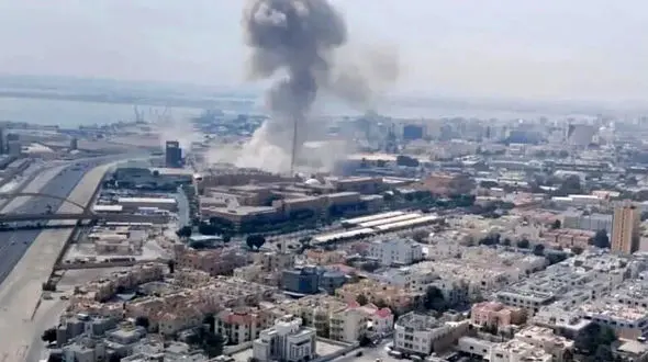 انفجارهای کنترل شده در بندرعباس / مردم نگران نباشند