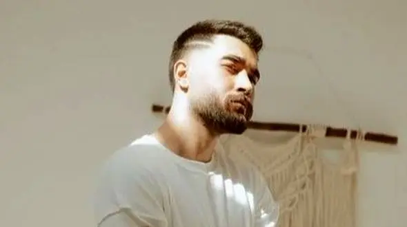 دانلود پادکست عاشقانه عشقشو داری از حامیم و علی یاسینی و امیر تتلو و شادمهر عقیلی و عرشیاس 