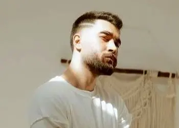 دانلود پادکست عاشقانه عشقشو داری از حامیم و علی یاسینی و امیر تتلو و شادمهر عقیلی و عرشیاس 