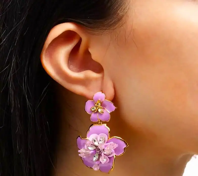 گوشواره طرح گل شیک