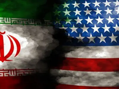 فیلم / حمله موشکی آمریکایی ها  به آسایشگاه پادگان ارتش در بمپور / آسایشگاه محل استراحت سربازان وظیفه بود