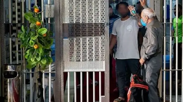 192 زندانی تا آخر عمر این نیکوکاران را دعا می کنند