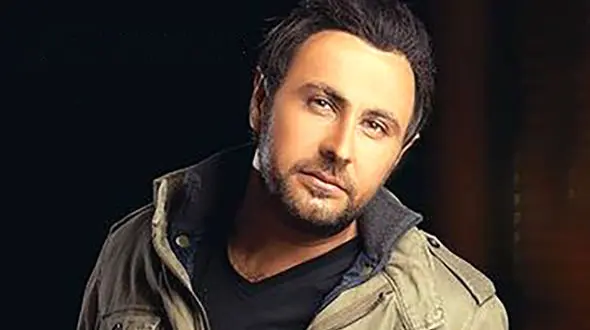 حادثه تلخ هوایی که برای خانواده خواننده سرشناس ایرانی افتاده بود