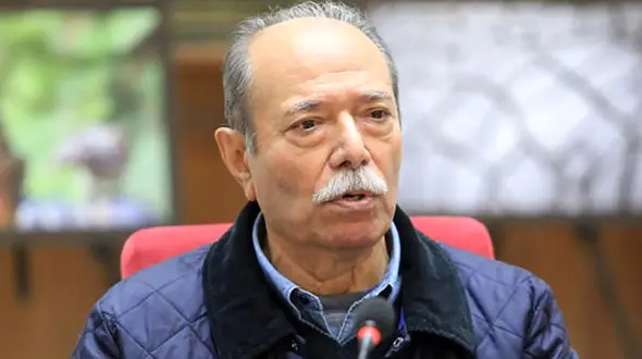 علی نصیریان: سال 72 از ایران مهاجرت کردم آمریکا پیش پسرهام ولی نتونستم بمونم چون...+ فیلم