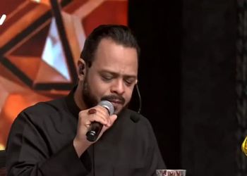 فیلم فارسی خواندن مداح معروف عراقی در حسینیه معلی!