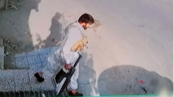 قتل عام 9 زن و مرد در نیمروز / قاتل به کودکان هم رحم نکرد + عکس