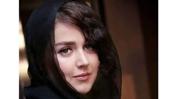  غرور سر به فلک کشیده افسانه پاکرو برای زیبایی صورتش / واقعا چرا؟