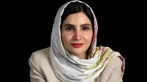 نورا هاشمی: من قصد جراحی بینی نداشتم به خاطر اصرار پدرم این کار را کردم 