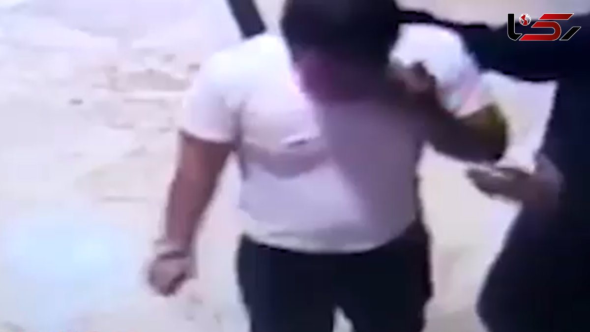 لحظه وحشتناک انفجار تلفن همراه در جیب پیراهن یک مرد + فیلم