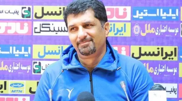 یک فحاش پرتغالی روی نیمکت استقلال!