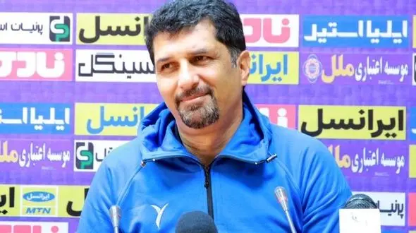 یک فحاش پرتغالی روی نیمکت استقلال!