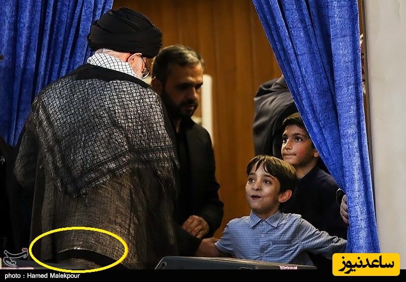 رهبر انقلاب