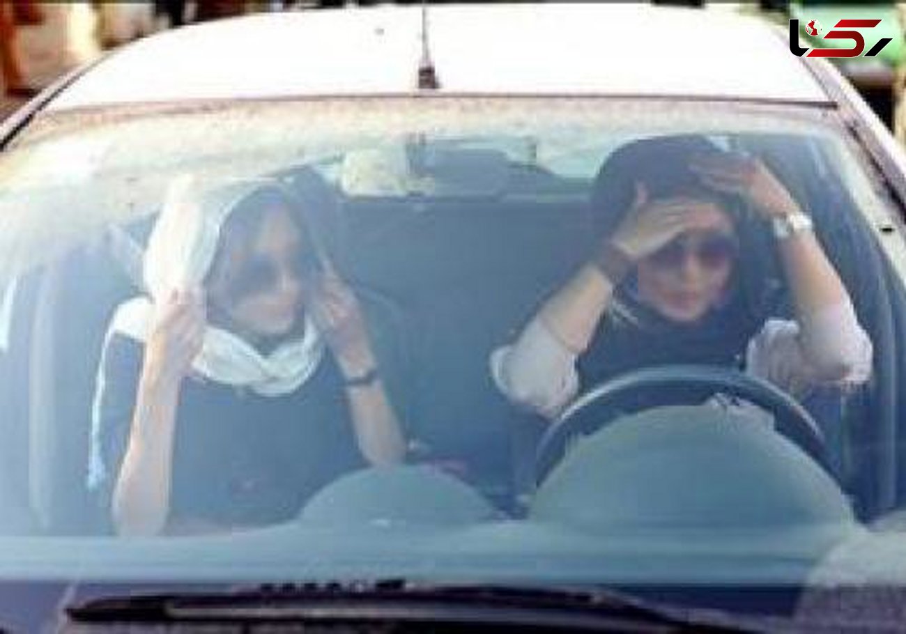 پیامک های سردرگم "کشف حجاب" برای زنان و مردان شهر! / نگاه جرم شناسی به این پیام ها