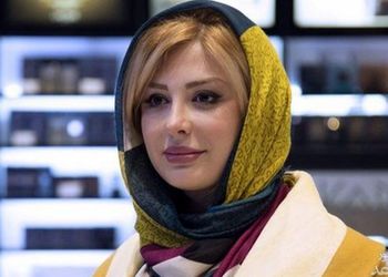سلفی نیوشا ضیغمی کنار استخر در ویلای لاکچری /  بابا جان، فهمیدیم ویلا دارید! 