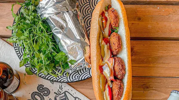 فلافل یک ساندویچ خوشمزه + فیلم